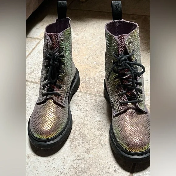 Dr. Marten Pascal Boots Violet Mirror Iridescent Rainbow Mermaid Suede Leather - Picture 13 of 16